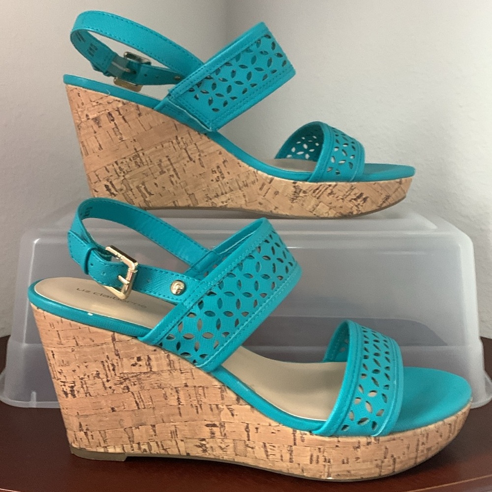 Liz Claiborne platform wedge sandal 8.5”